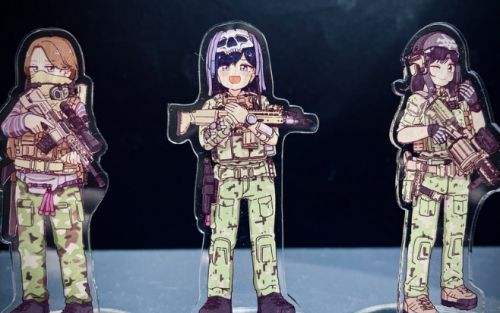 《逃離塔科夫》東京電玩展限定武裝美少女抱枕發布